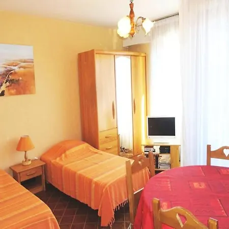 Studio For 2 People *